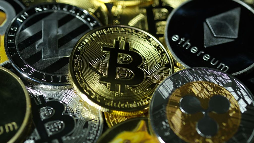 Ulaş Utku Bozdoğan: Bitcoin ve Altcoin’leri İçeren Değerli Yasa Geliyor! 1