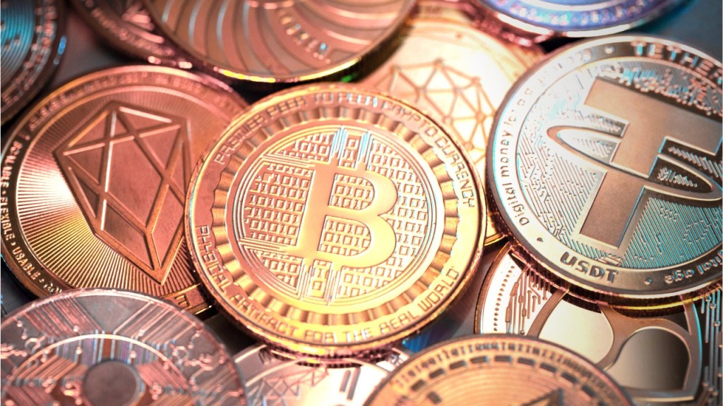 Ulaş Utku Bozdoğan: Ekonomist: Haziran’da Altın, Bitcoin ve ETH Bu Seviyelerde! 1