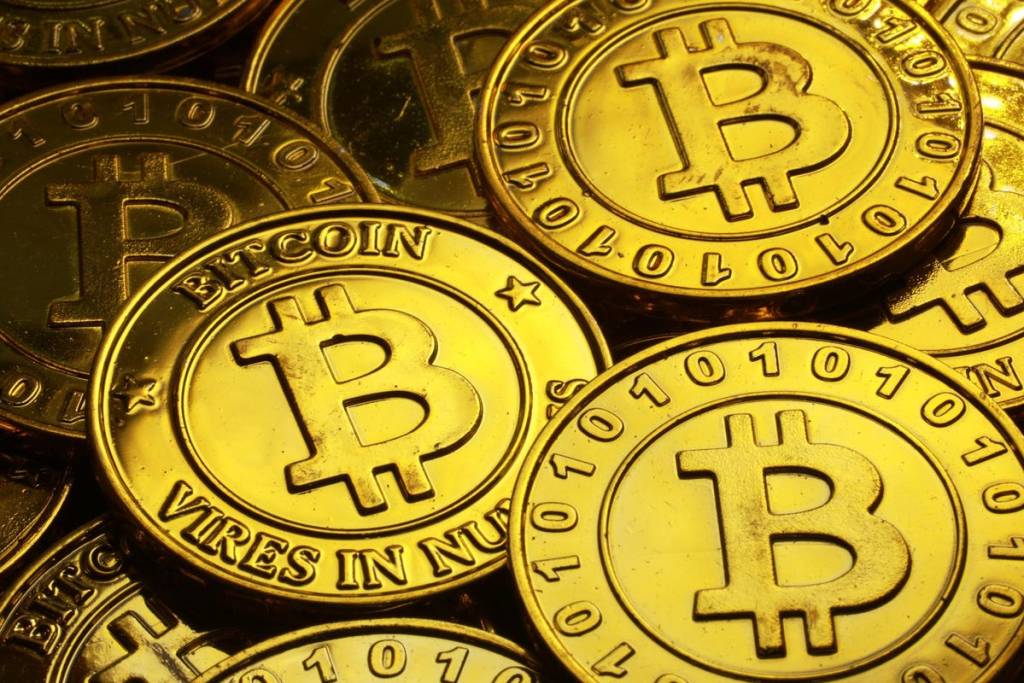 BTC Piyasası: Bitcoin İddiaları Çıkabilen Analist Uyardı: FED Tabanlarını Almayın! 2